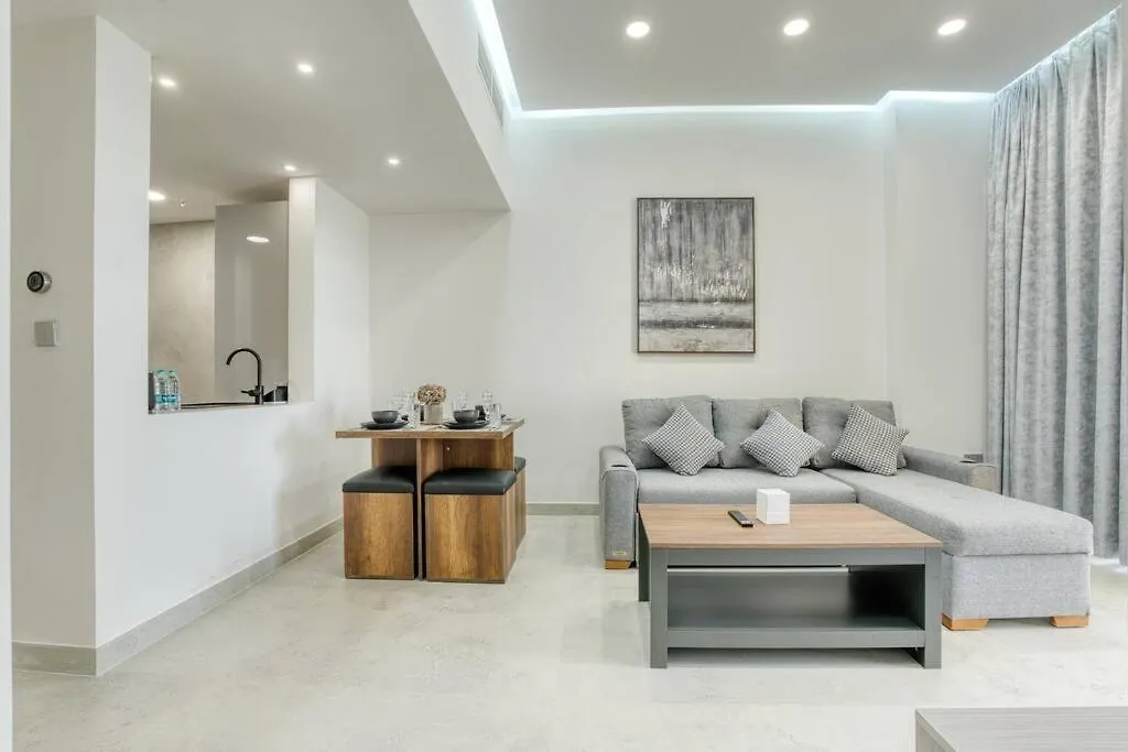 Elegant 1Bhk Getaway With Stunning Sea Views - Rak Apartment Ras al-Khaimah
