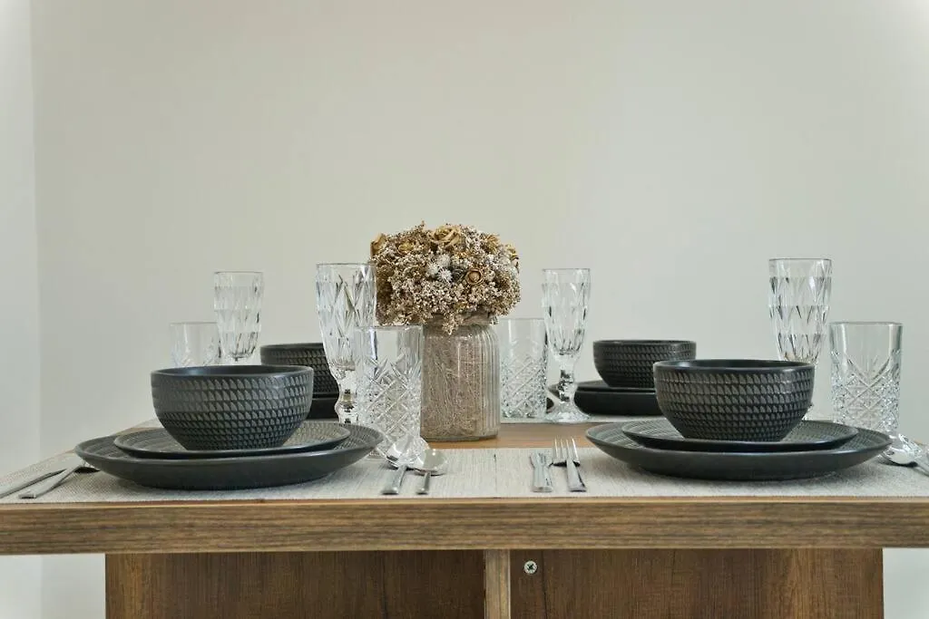 Elegant 1Bhk Getaway With Stunning Sea Views - Rak Apartment Ras al-Khaimah